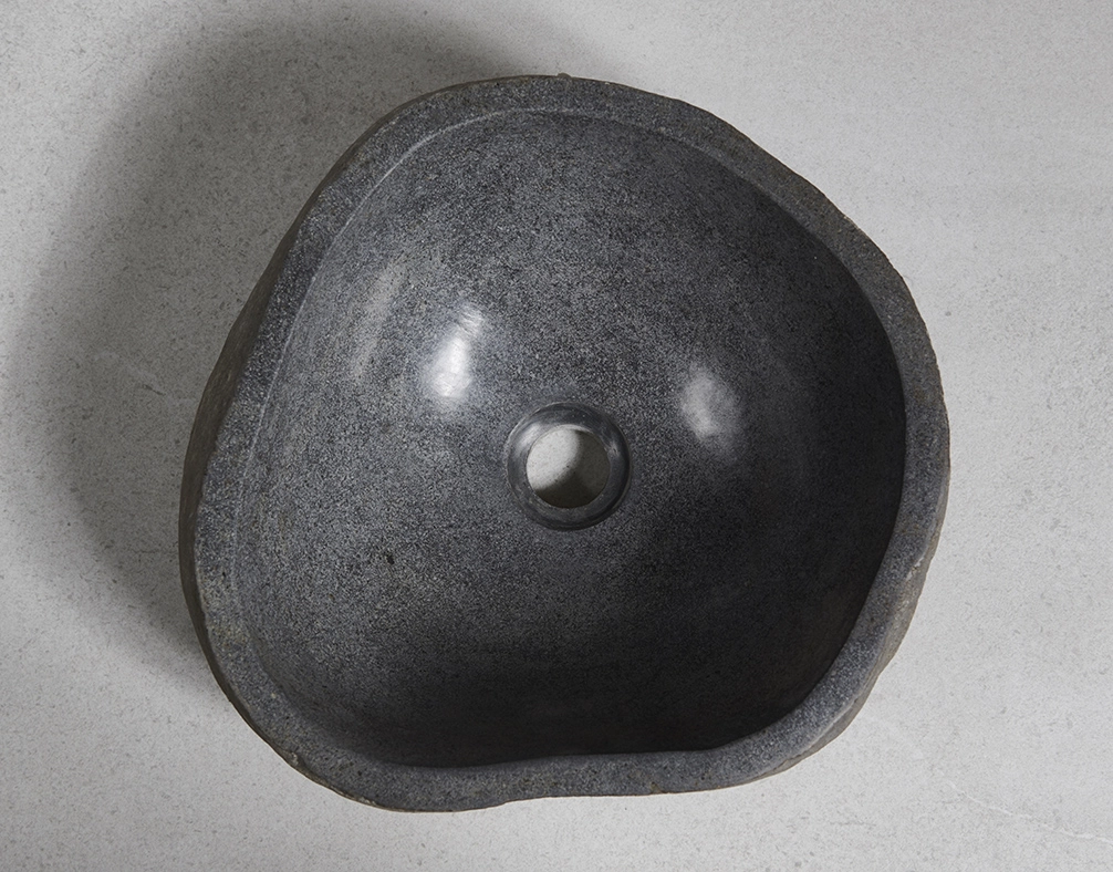 раковина из речного камня 35x35x15