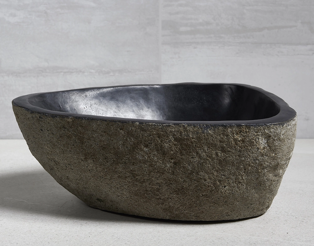 раковина из речного камня 40x30x15