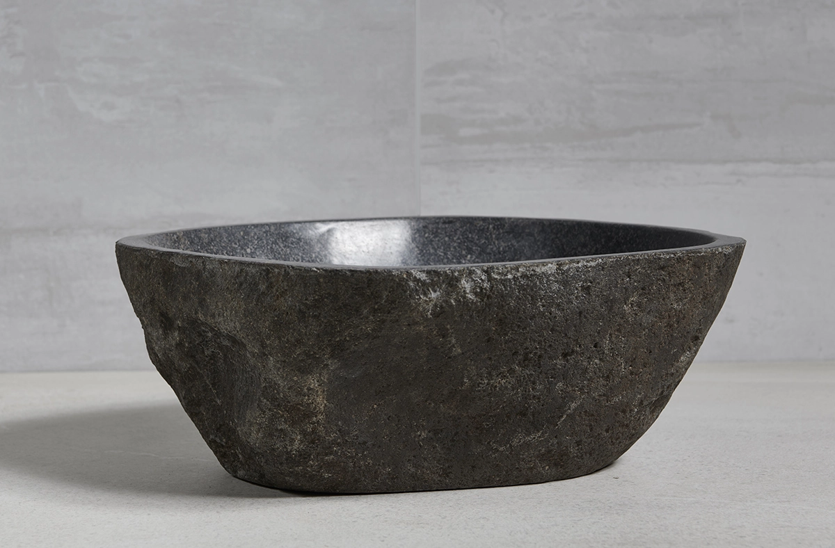 раковина из речного камня 40x37x14