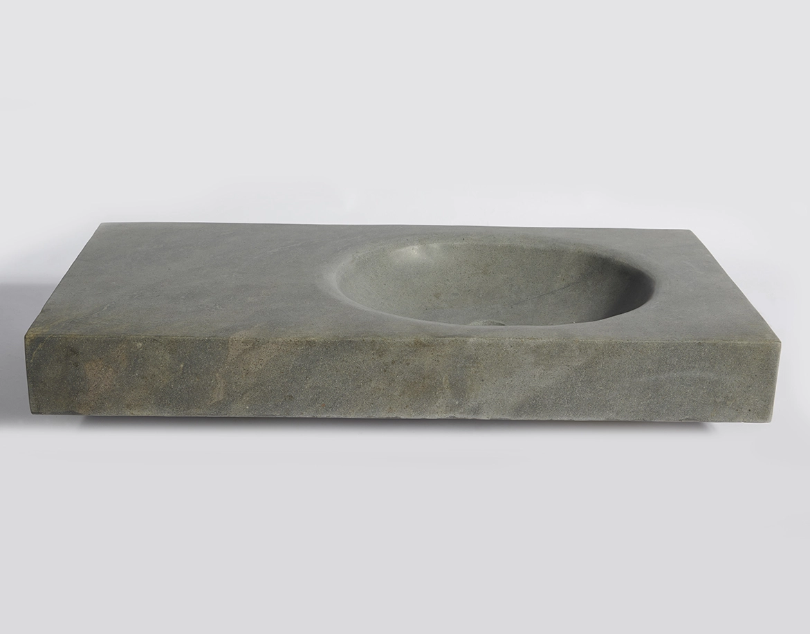 раковина со столешницей из речного камня 100х50х12