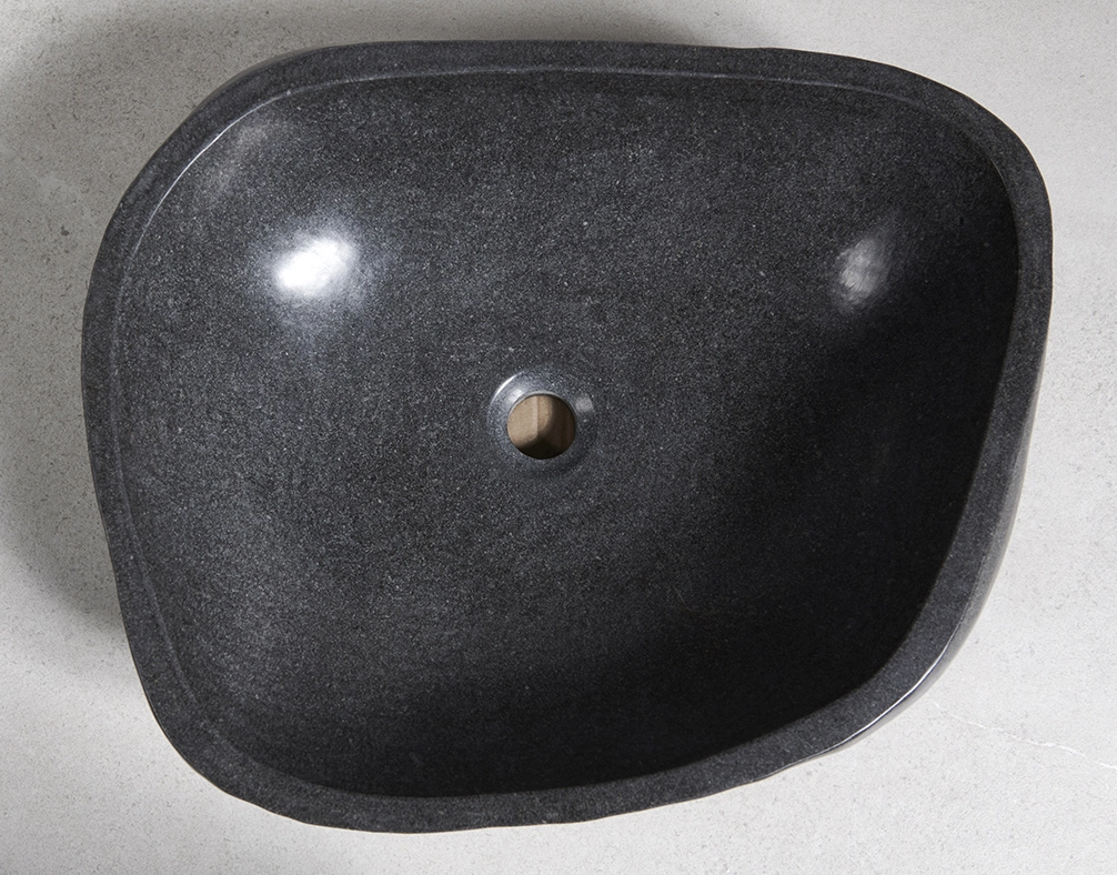 раковина из речного камня 53x43x15