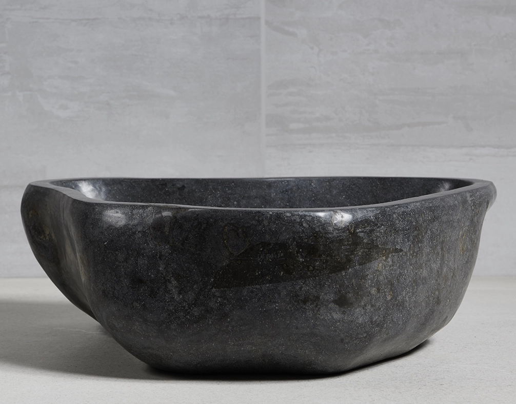 раковина из речного камня 51x40x15