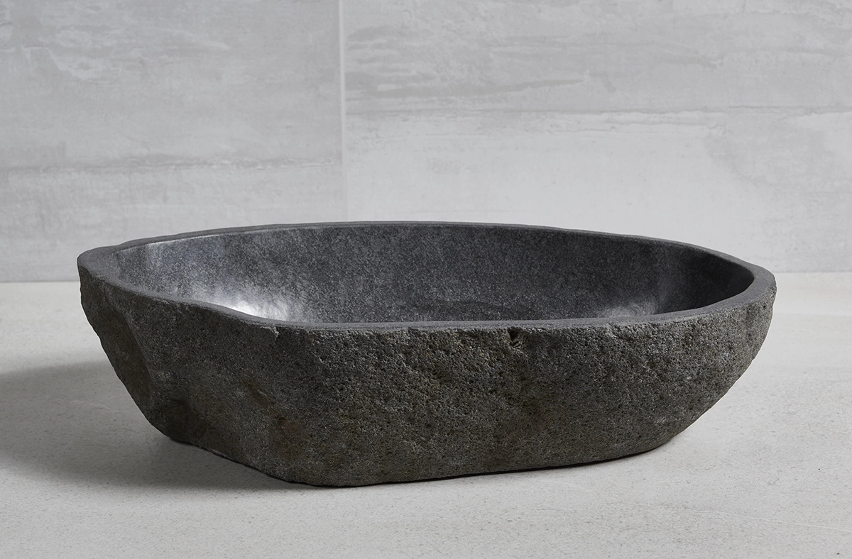 раковина из речного камня 58x33x15