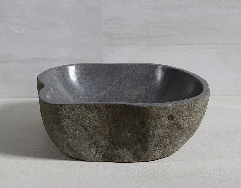 раковина из речного камня 45x45x15