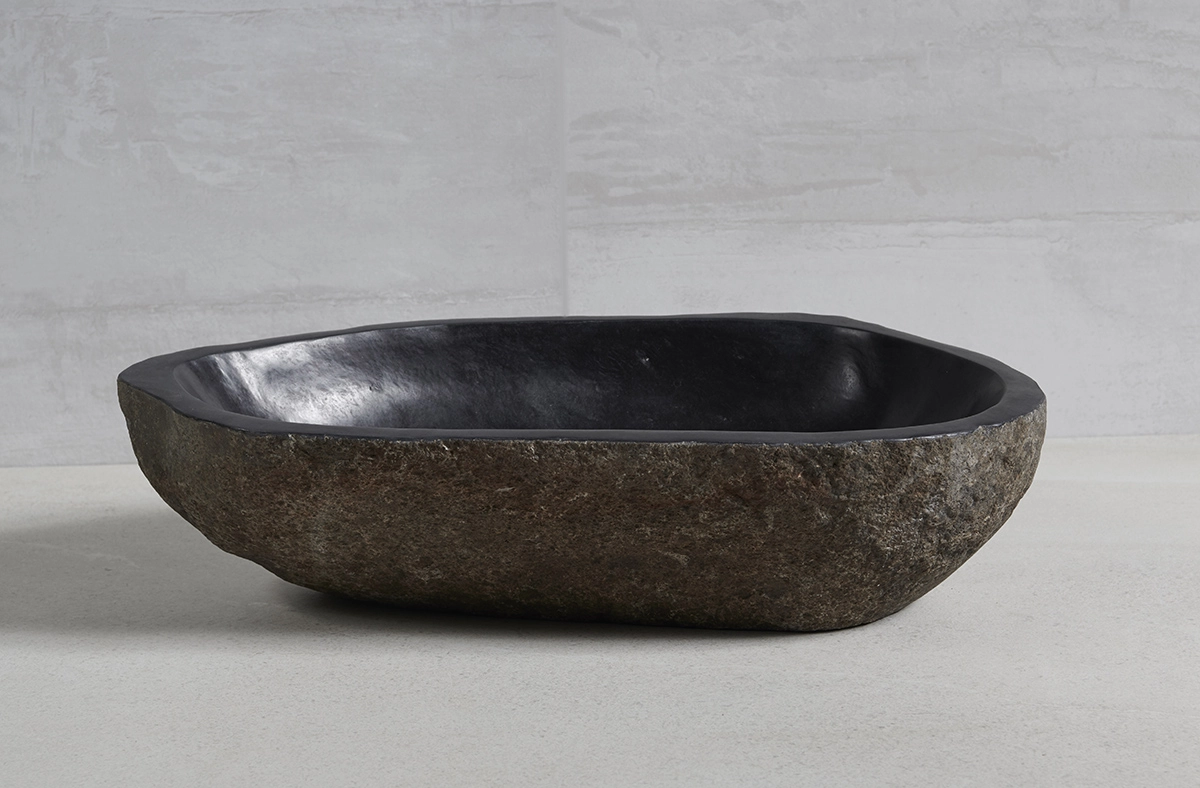 1RS1NO-10 раковина из речного камня 59x32x15