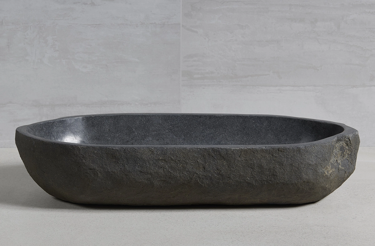 раковина из речного камня 78x31x16