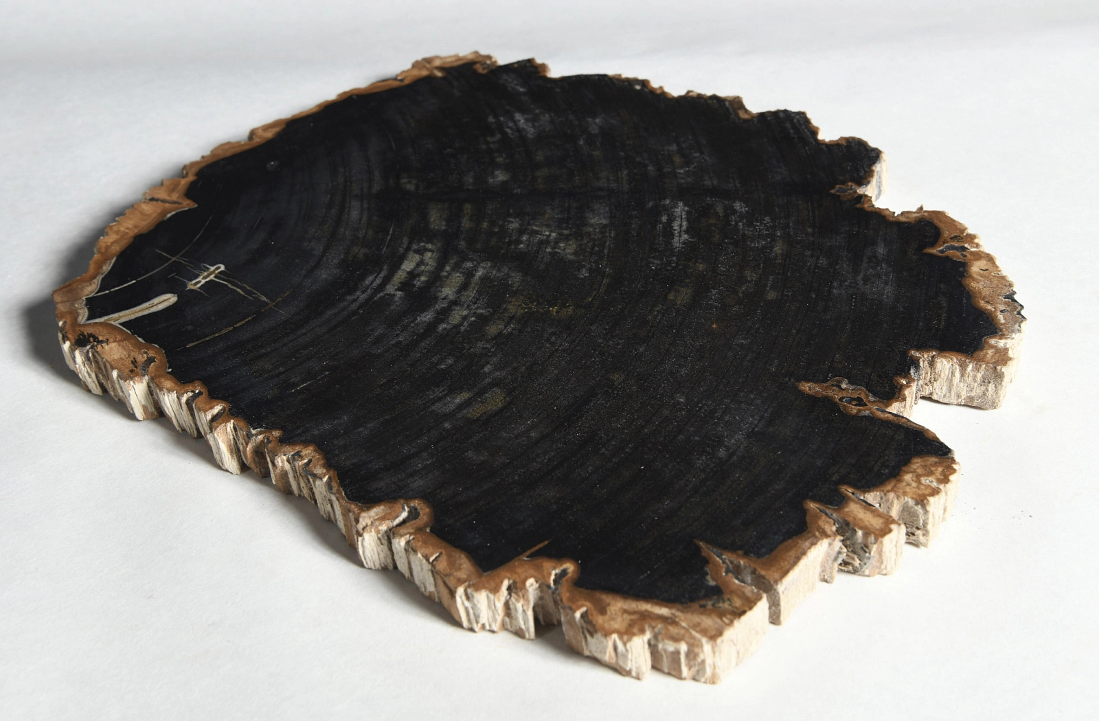 Декоративное блюдо 3P1RNB-58 37х32х3